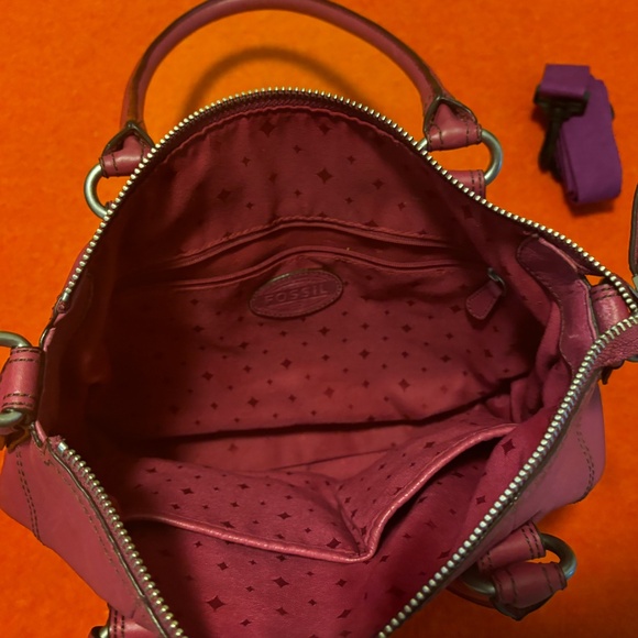 Fossil raspberry hot pink real leather purse bag EUC - Picture 5 of 12